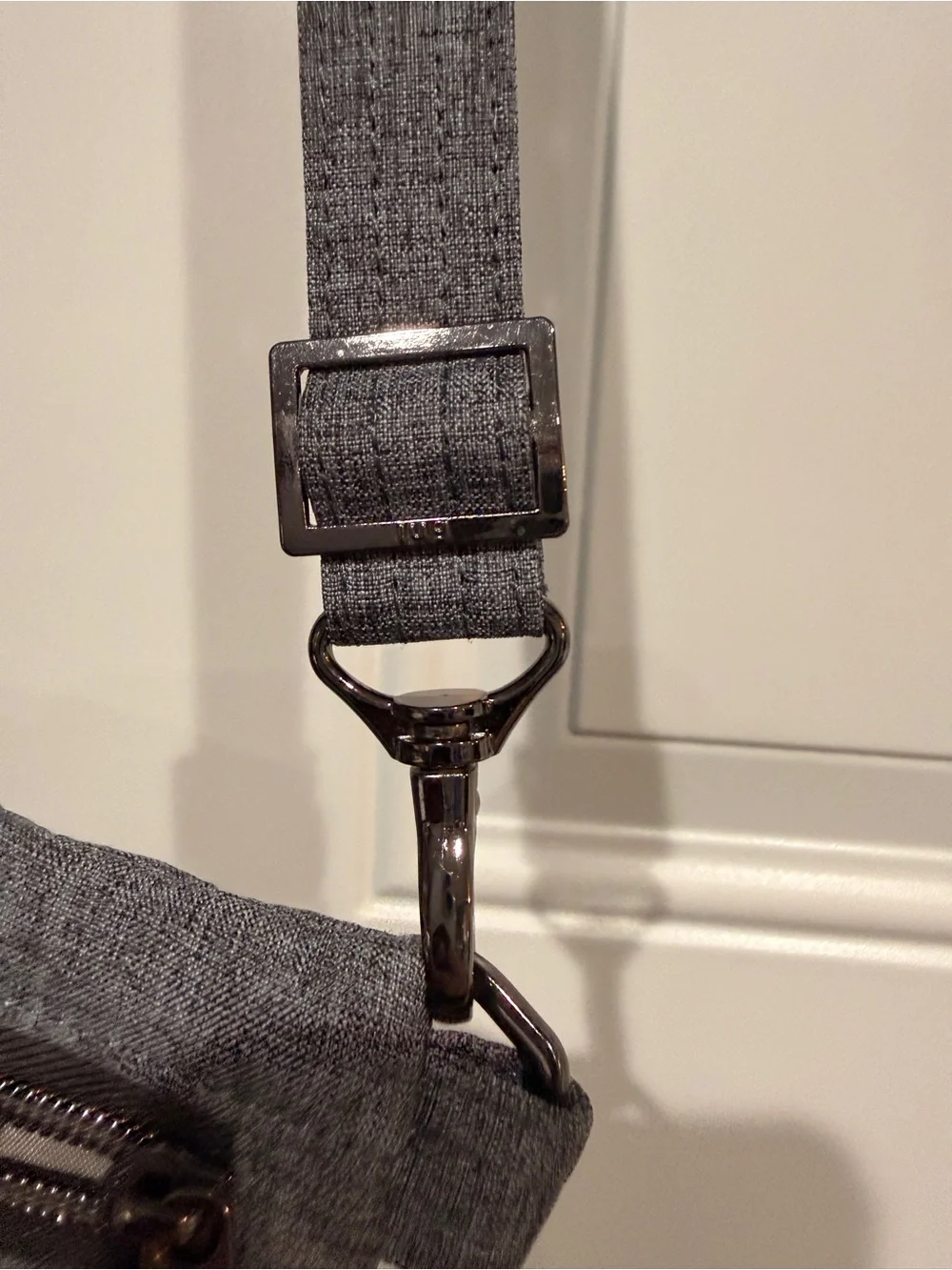 LUG Skipper Quilted Grey Crossbody Shoulder Bag